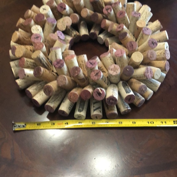 Wine Cork Wreath/Candle Holder - Picture 6 of 8